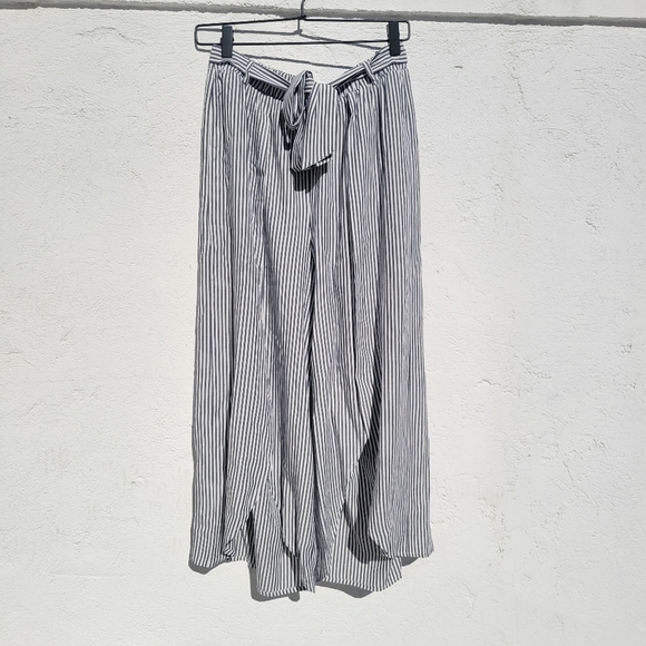 NWT Jack by Bb Dakota Resort Style Flowy Pants Size M - Picture 3 of 9
